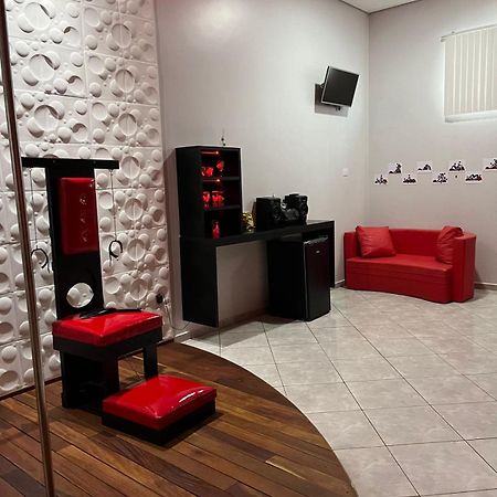 Presidente Medici  Fetiche Motel מראה חיצוני תמונה